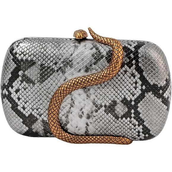 Reptile Print Snake Clasp Oval Chain Strap Glam Faux Leather Clutch Purse Baddie - Picture 1 of 6